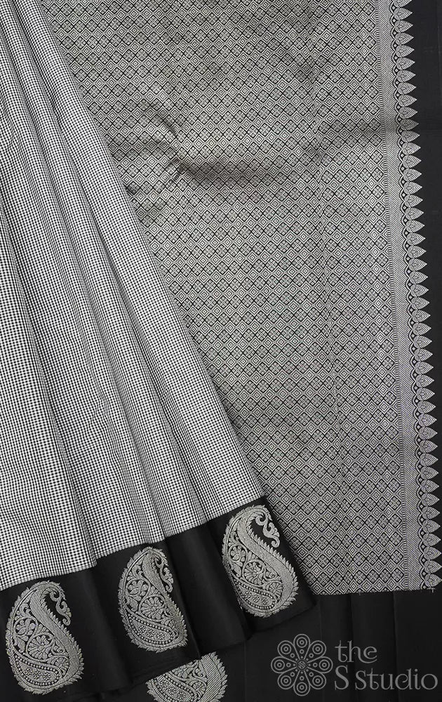 Black and white kasa kasa kattam kanchipuram silk saree with korvai black border
