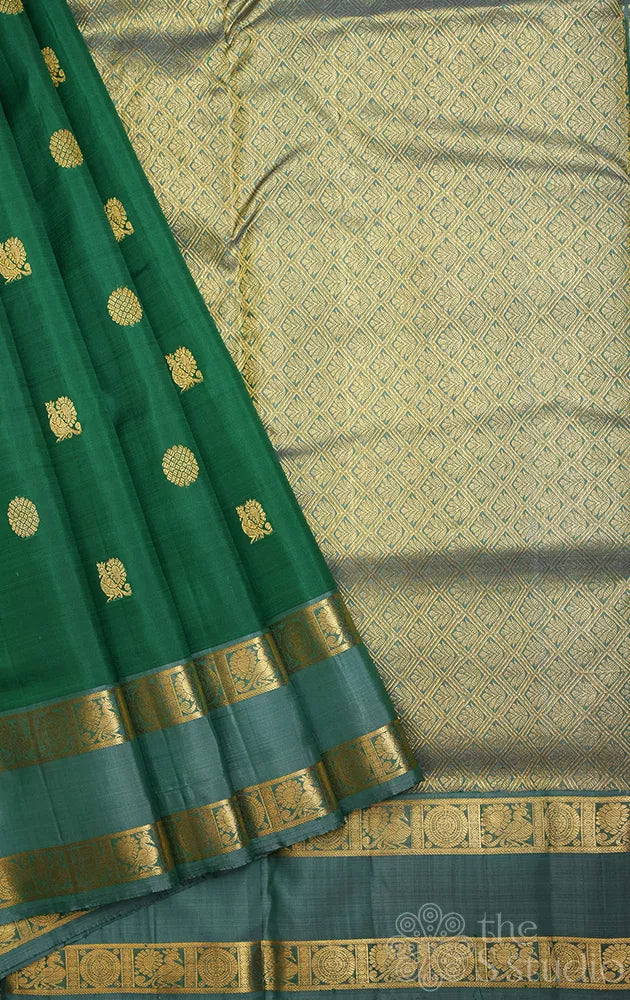 Green 10 yards madisar kanchipuram silk saree with rettaipet border