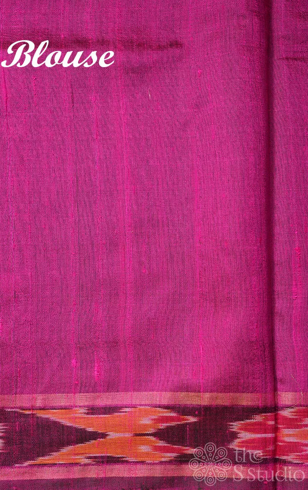 Bottle green raw silk saree with contarst pallu