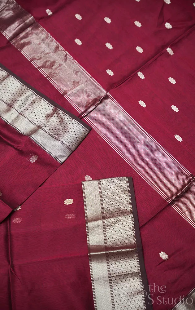 Maroon maheshwari silk cotton saree with silver zari border