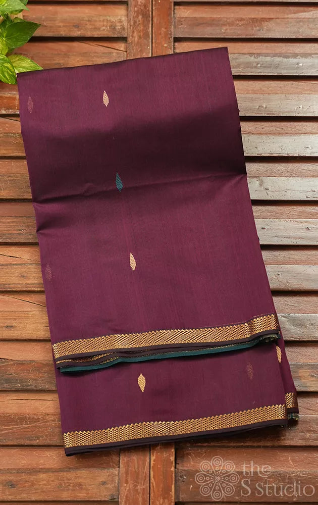 Deep brown maheshwari silk saree with contrast pallu