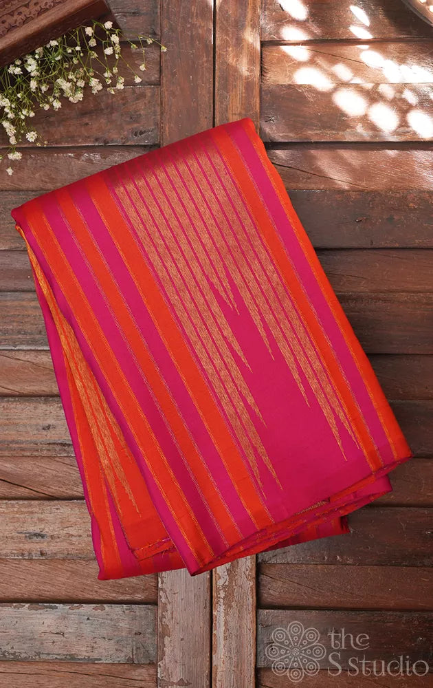 Rani pink and orange kanchi silk saree with thazampoo reku design
