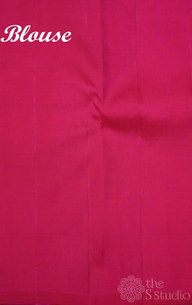 Rani pink and orange kanchi silk saree with thazampoo reku design