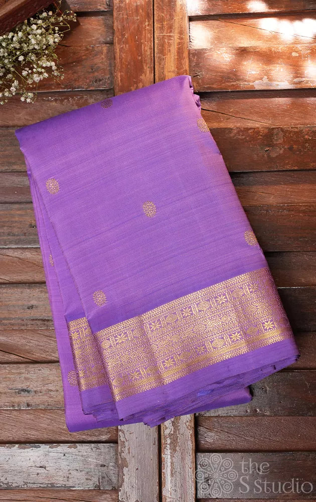Lavendar kanchi silk saree with round zari buttas