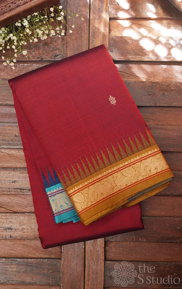 Maroon threadwork kanchi silk saree with small border and double pallu