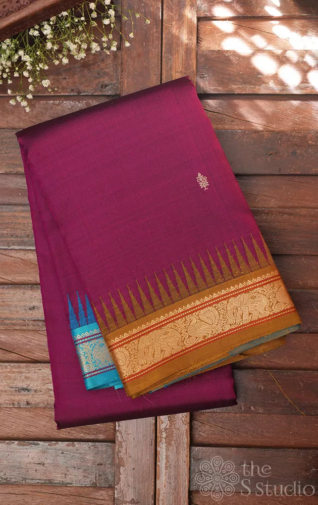 Magenta threadwork kanchi silk saree with double pallu