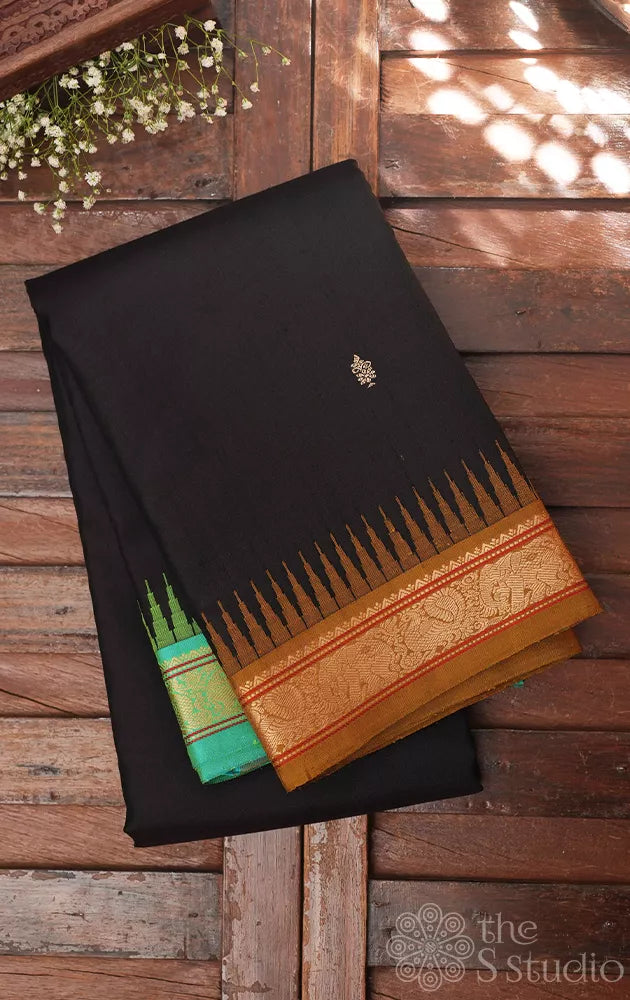 Dark brown threadwork kanchi silk saree with small border and double pallu