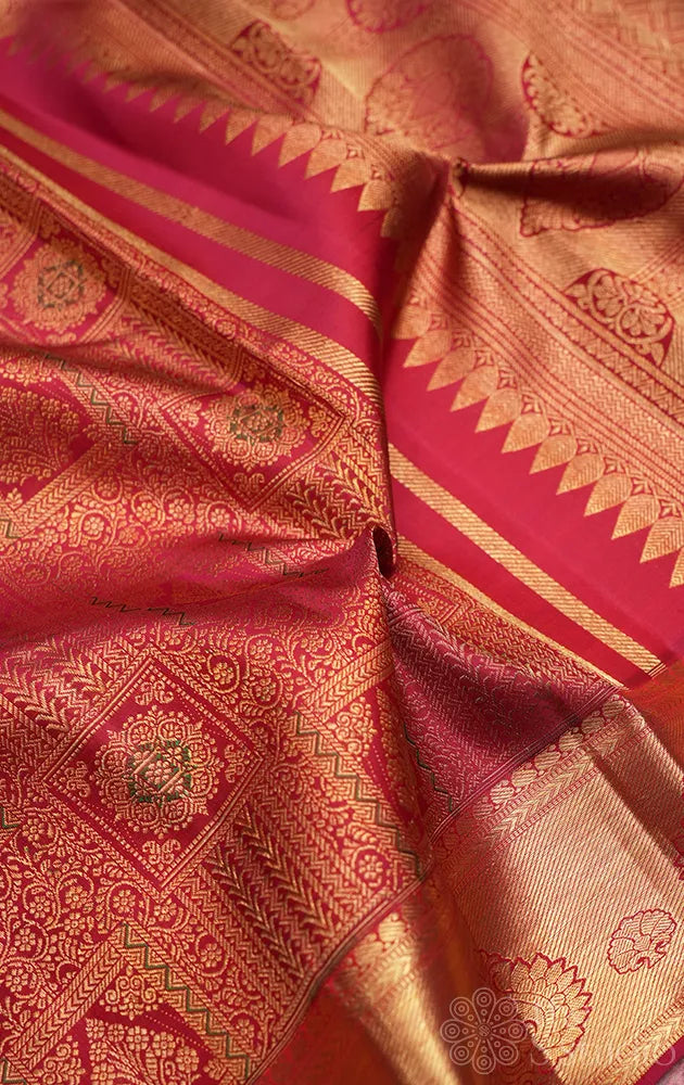 Maroon bridal  kanchipuram silk saree with zari border