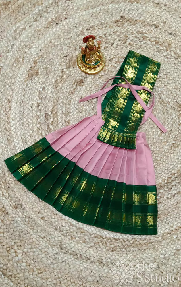Onion pink with green rettaipet border Goddess vasthram