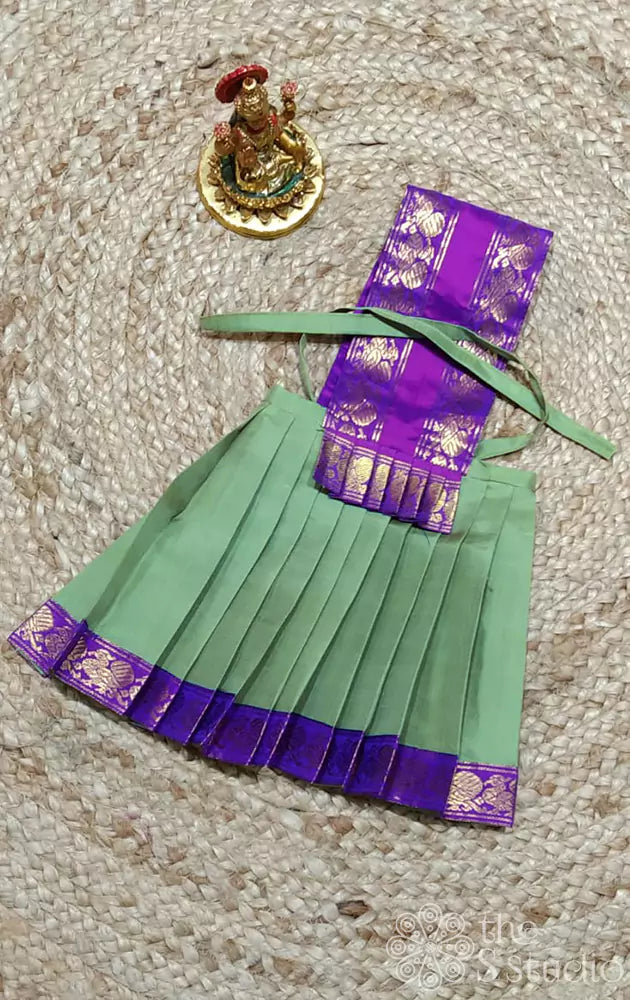 Light green with purple rettaipet Goddess vasthram