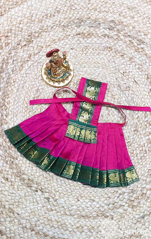 Rani pink with green border Goddess vasthram