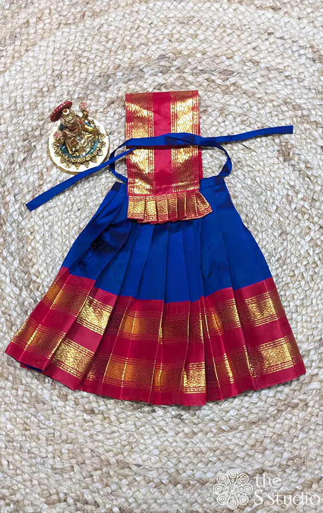 Navy blue with red rettaipet border Goddess vasthram