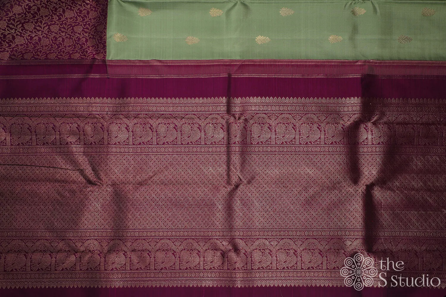 Elachi Green Kanchipuram Silk Saree With Purple Border