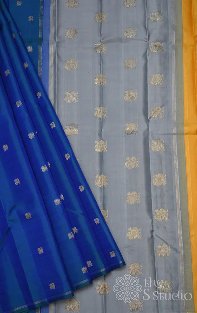 Peacock blue kanjivaram saree with double pallu