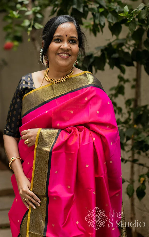 fcity.in - Pure Chinnon Chiffon Rani Pink Saree With Black Blouse /  Chitrarekha