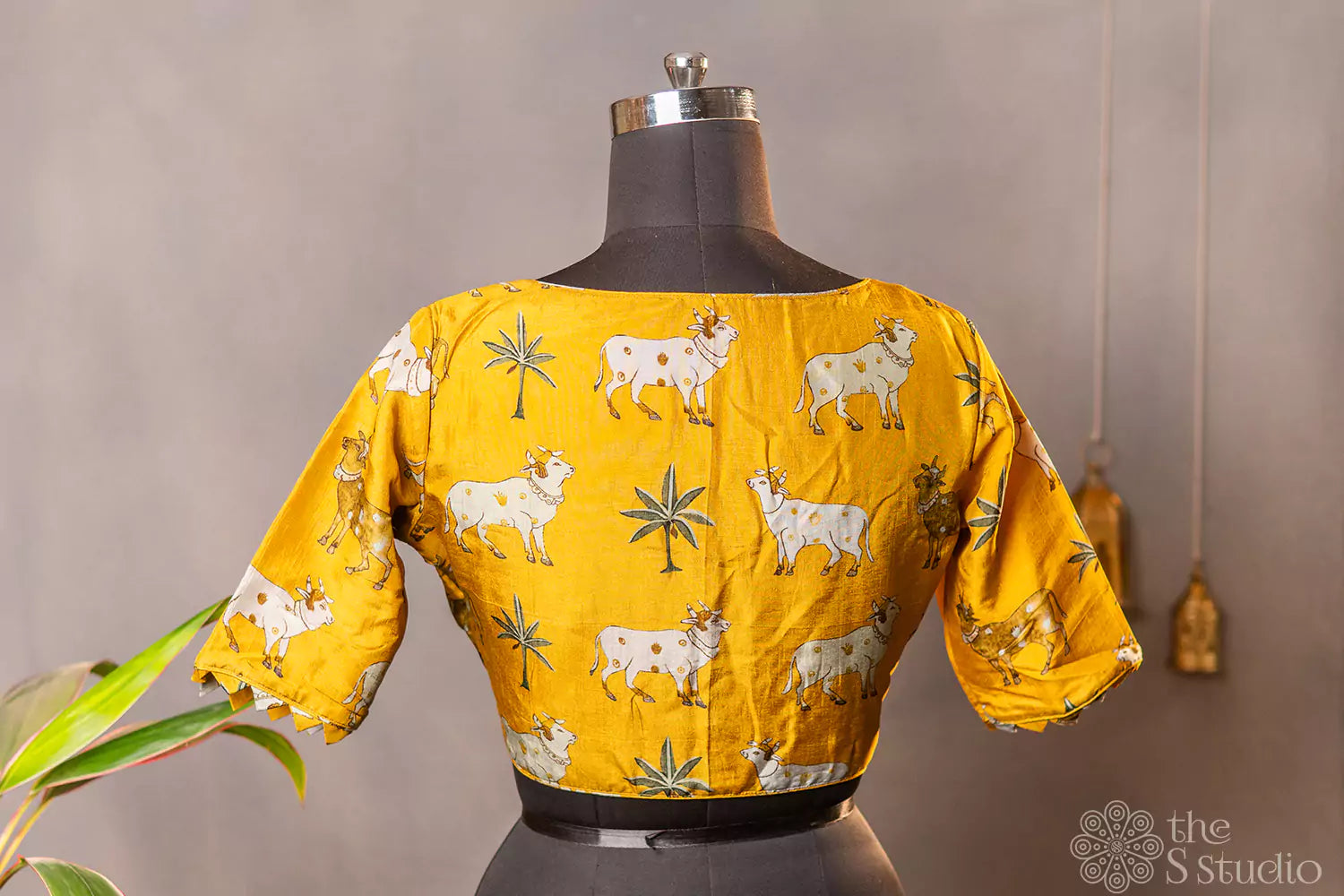 Yellow pichwai printed semi tussar readymade blouse