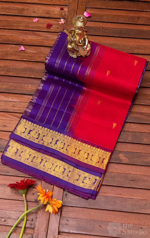 Red silk cotton nine yards saree with Purple pallu