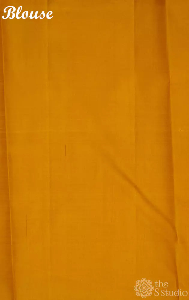 Light yellow temple border kanchi silk saree