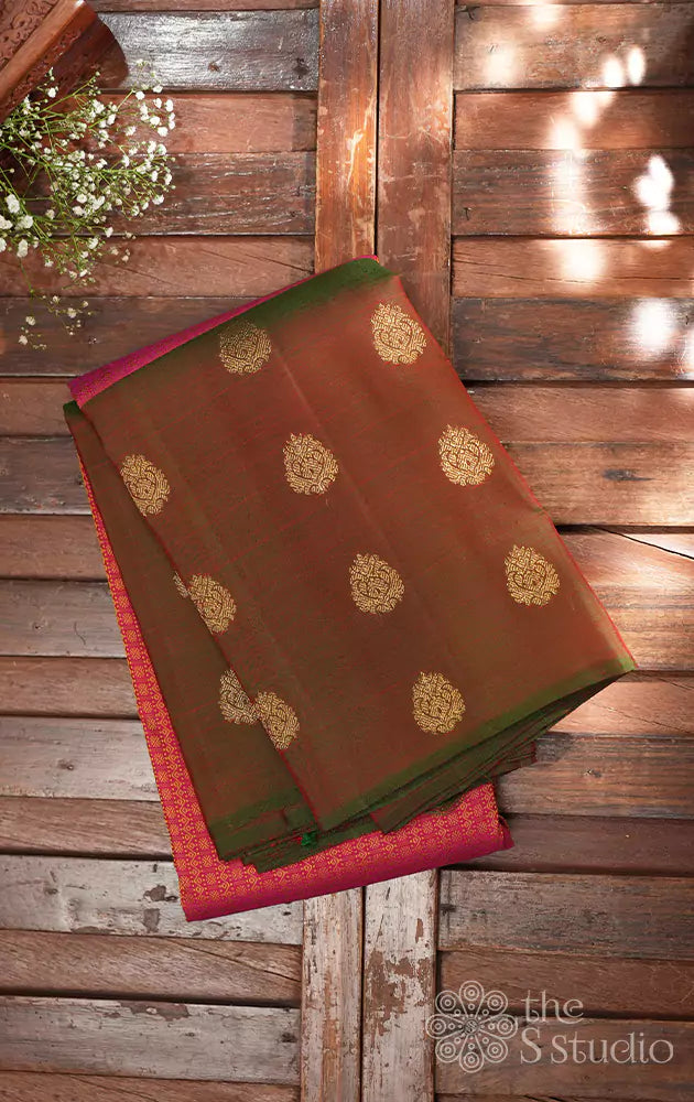 Pinkish red kanchipuram silk saree with manthulir green border