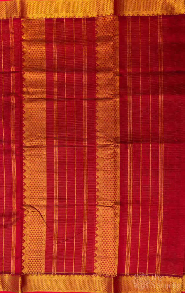 Maroon vairaoosi silk cotton ten yards saree with self border and pallu