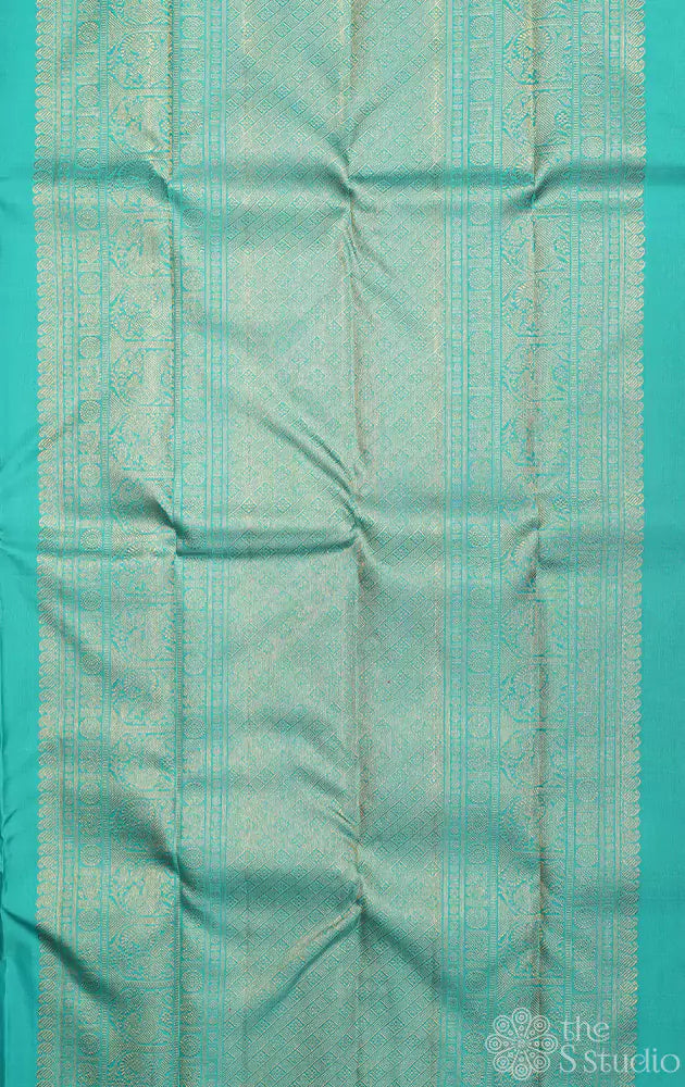 Lavendar kanjivaram saree with square zari pattern