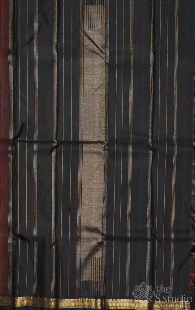 Rust kanchi silk saree with small black border
