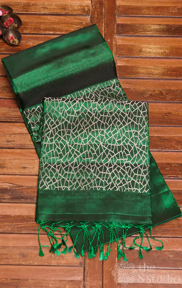 Green plain soft silk saree with brocade pallu and blouse