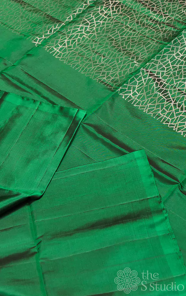 Green plain soft silk saree with brocade pallu and blouse